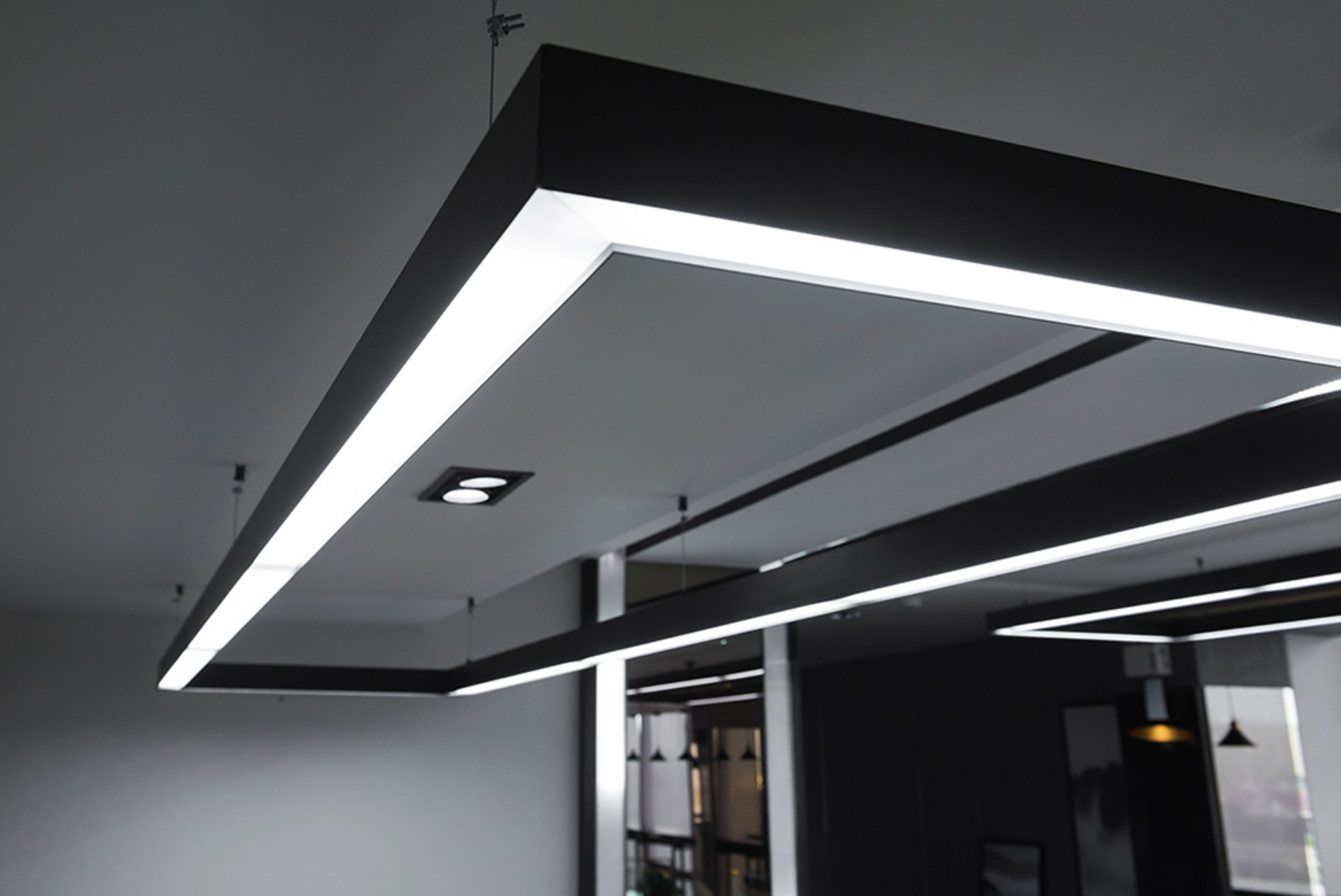 LED-Beleuchtung bei Rebele GmbH & Co. KG in Buchdorf